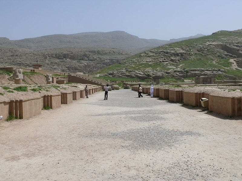 Fil:Persepolis Procession Pathway.jpg