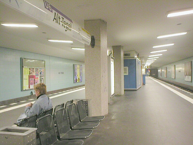 Fil:U-Bahn Berlin Alt-Tegel.JPG