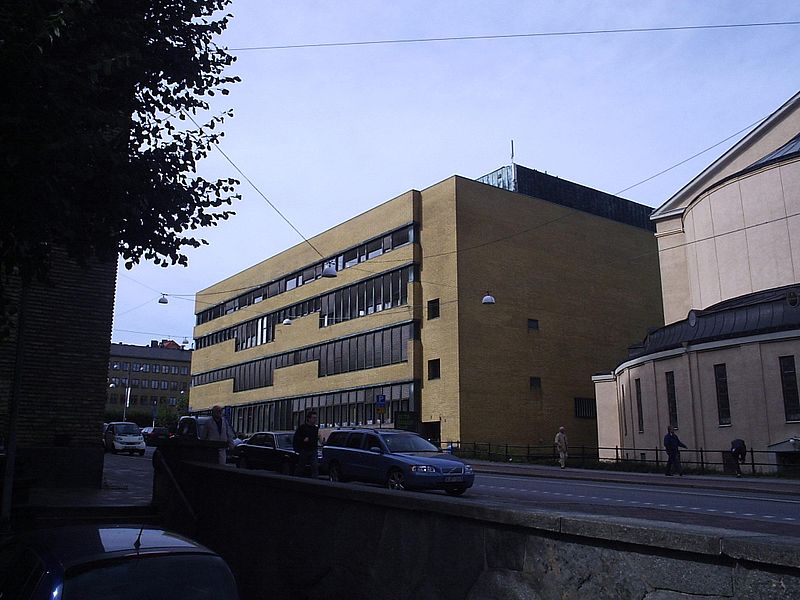 Fil:Stadsbiblioteket i Göteborg, den 12 september 2005. Bild 1..JPG