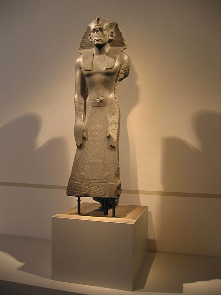Fil:Statue of Amenemhet III. (1840-1800BC).jpg