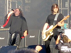 Leif Edling med Candlemass sångare Messiah Marcolin på Wacken Open Air 2005