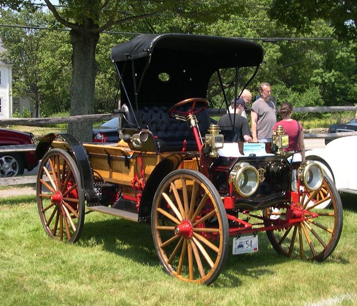 Fil:1911 International Wagon.JPG