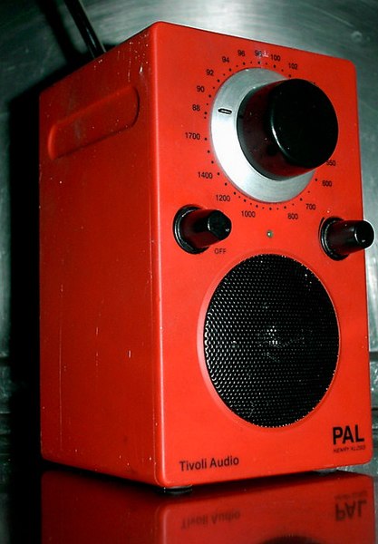 Fil:Tivoli Audio PAL.jpg