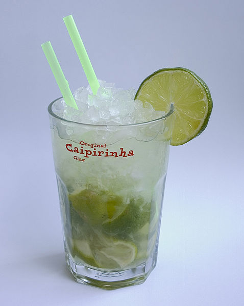 Fil:Cocktail Caipirinha raw.jpg