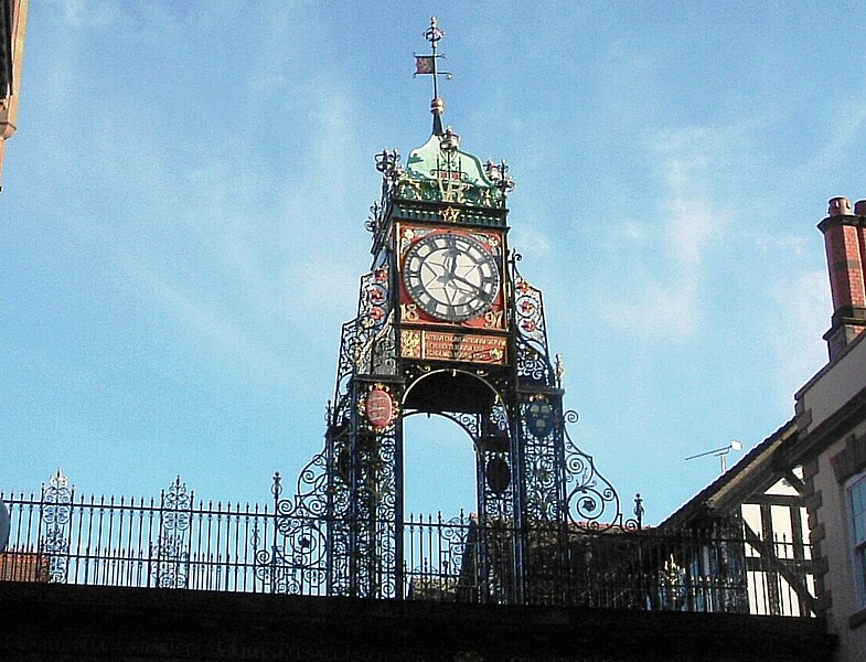 Fil:Eastgate clock.JPG