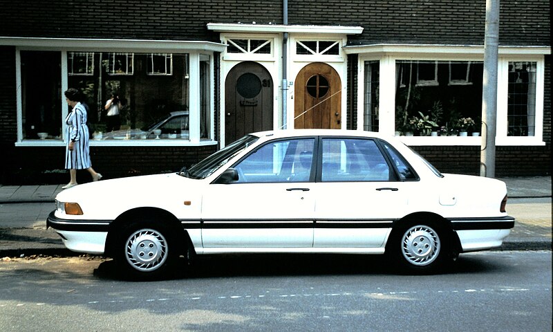 Fil:Mitsubishi Galant Utrecht 1989.jpg