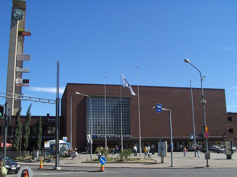 Fil:Tampereen rautatieasema.jpg