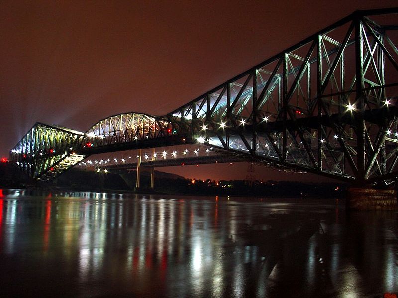 Fil:Quebec Bridge - Pont de Québec.jpg