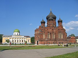 Katedral tillhörande det tidigare Uspensky klostret.