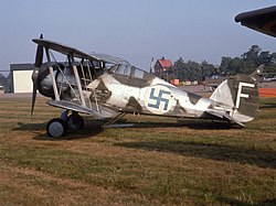 Gloster Gladiator, J 8.jpg