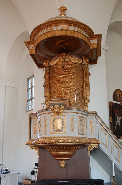 Fil:Kungsholms kyrka predikstol.jpg