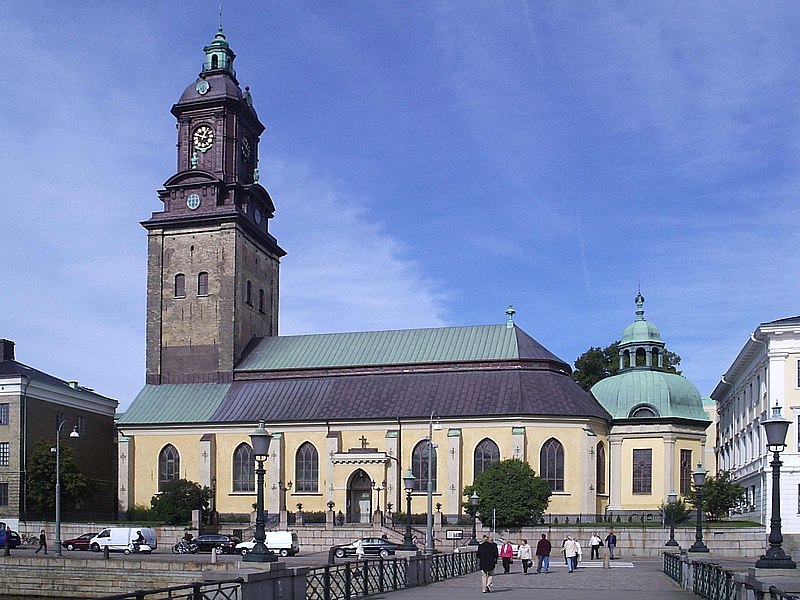 Fil:Tyska kyrkan i Göteborg, den 12 september 2005-2.jpg