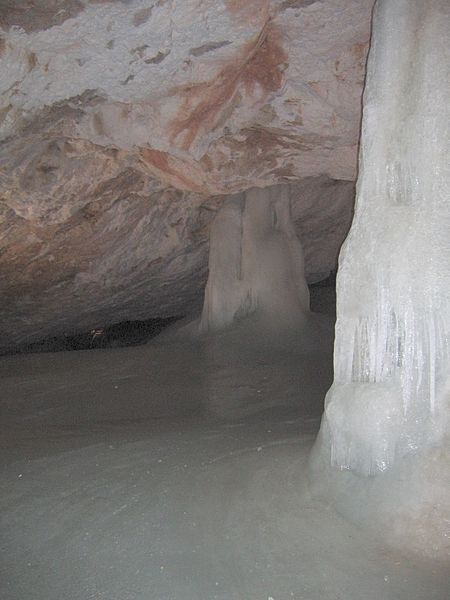 Fil:Dobsinska ladova cave.jpg