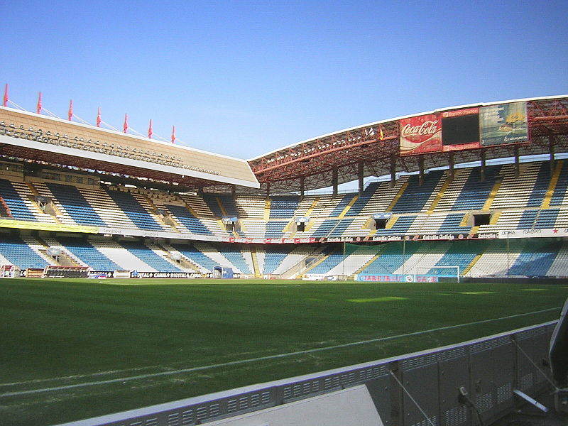Fil:Estadio de Riazor.A Corunha.Galiza.jpg