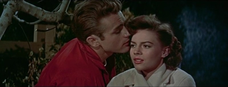 Fil:James Dean and Natalie Wood in Rebel Without a Cause trailer.jpg