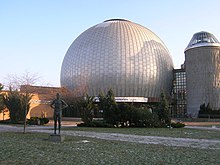 Berlin Zeiss Planetarium.JPG