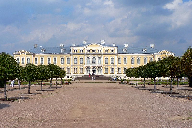 Fil:Latvia Rundāle palace 1.jpg