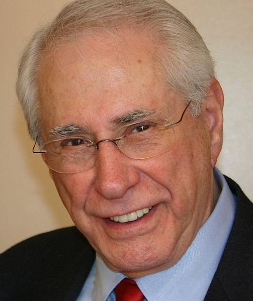 Fil:Mike Gravel.jpg