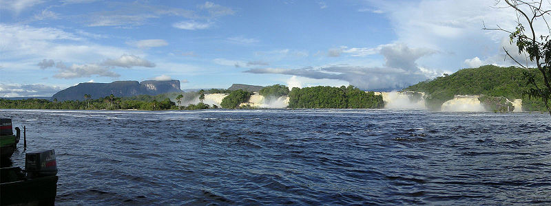 Fil:Canaima Lagoon in Venezuela 001.JPG