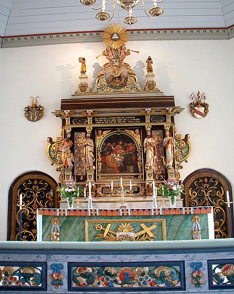Fil:Valla kyrka altare.jpg