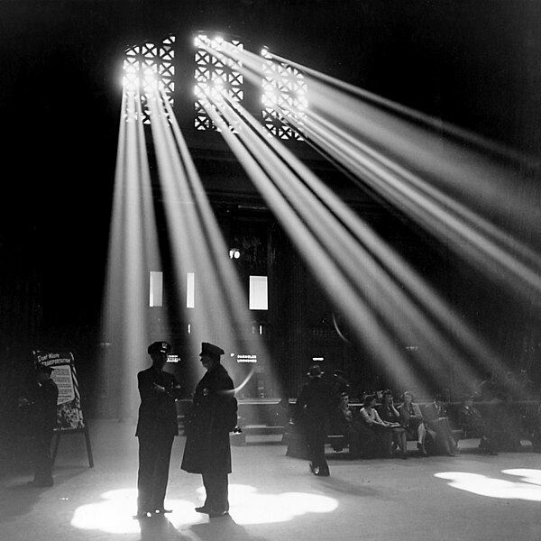 Fil:Chicago Union Station 1943.jpg