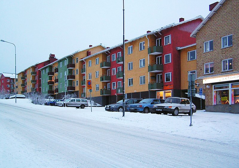 Fil:NydalavägenUmeå-dec2006.jpg