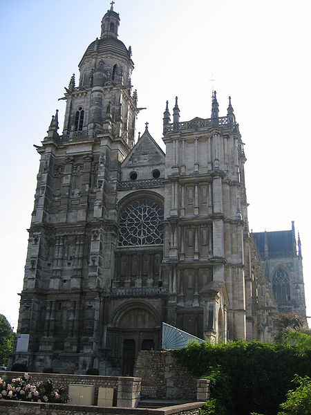Fil:Cathedrale Evreux1.jpg