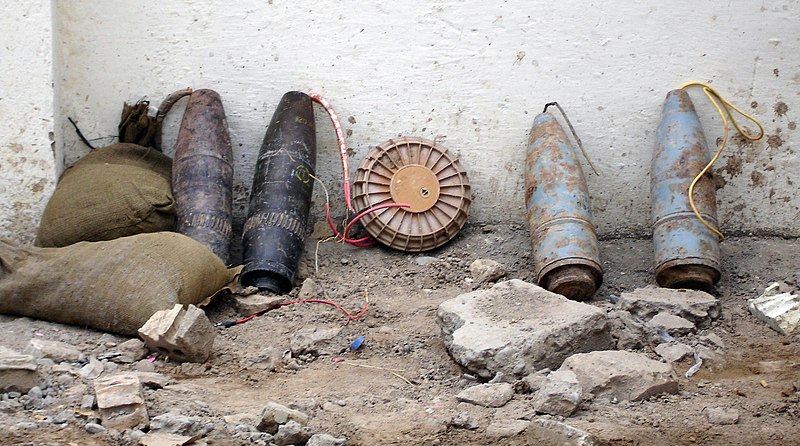 Fil:IED Baghdad from munitions.jpg
