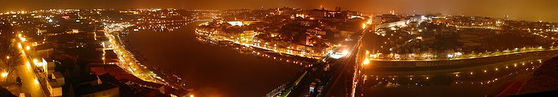 Fil:Porto nightscape.jpg