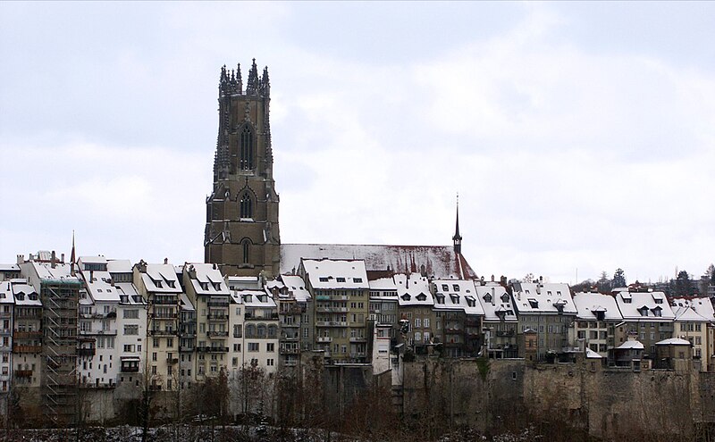 Fil:Fribourg neuveville-cathedrale.jpg