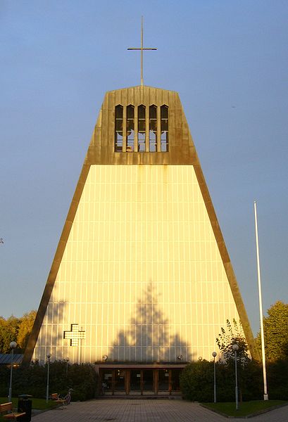 Fil:Kauhajoki Church, Finland.jpg