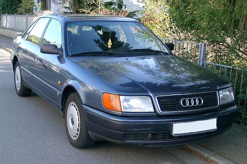 Fil:Audi 100 C4 front 20071007.jpg