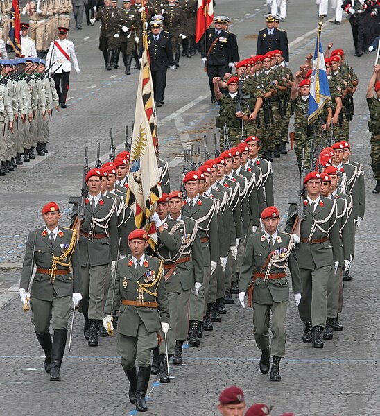 Fil:Bataillon de la garde autrichienne.jpg