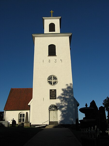 Fil:Visseltofta church 2.jpg