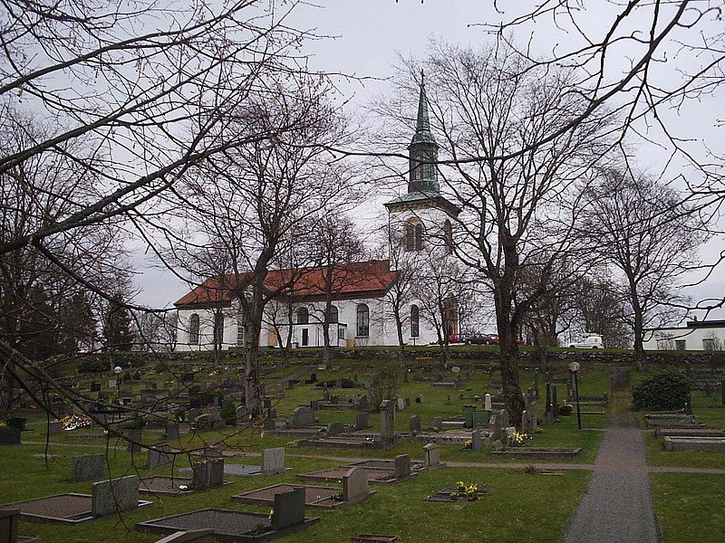 Fil:Ytterby kyrka, den 26 april 2006, bild 1.JPG