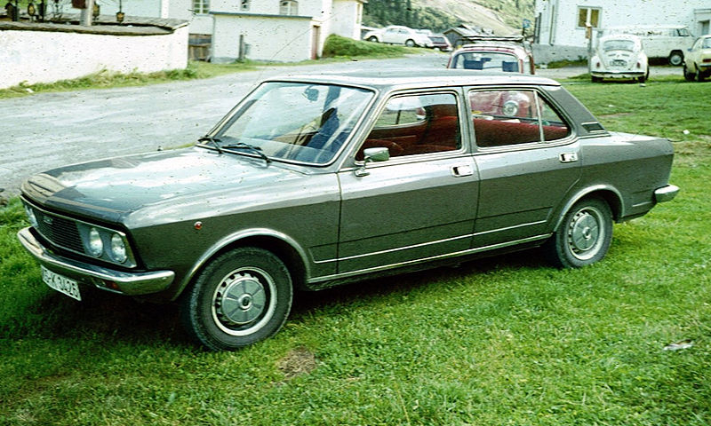 Fil:Fiat 132 first iteration in Germany.jpg
