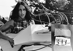 Joan Baez vid medborgarrättsmarschen i Washington D.C. 1963