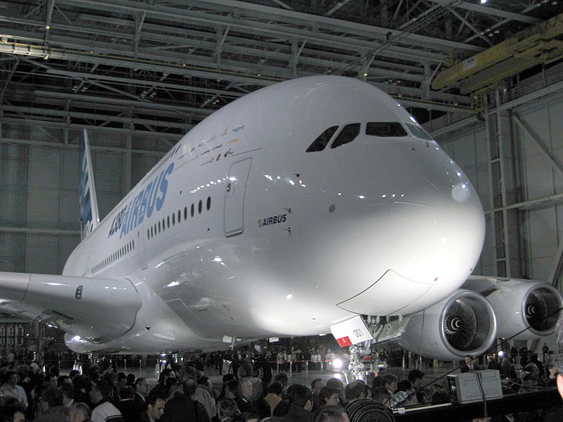 Fil:A380 Reveal 1.jpg