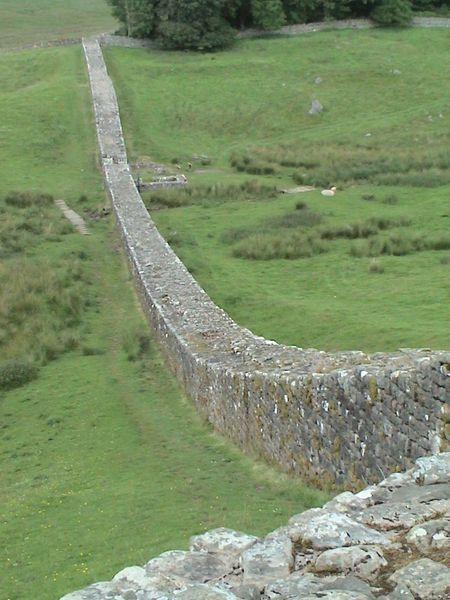 Fil:Hadrian's wall2.jpg