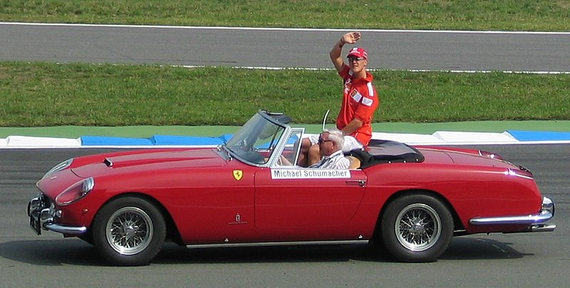 Fil:Hockenheimring Michael Schumacher.jpg