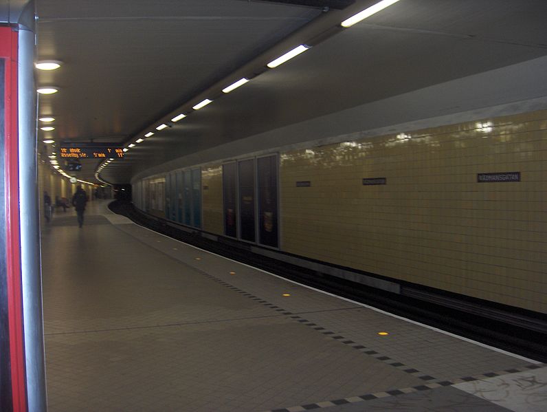 Fil:Rådmansgatan Stockholm Metro station 2007-3.JPG