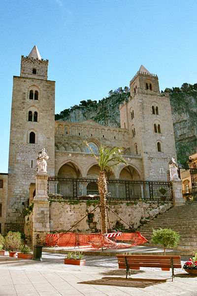 Fil:Cefalu-Cattedrale-bjs2007-01.jpg