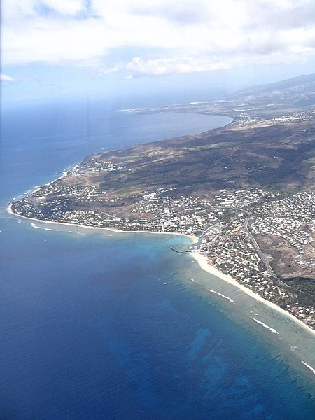 Fil:Saint-Gilles-vue-hélico.jpg