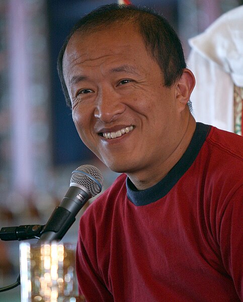 Fil:Dzongsar Jamyang Khyentse Rinpoche.jpg