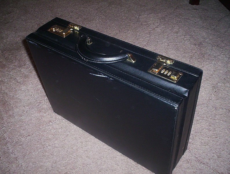 Fil:Briefcase-photo.jpg