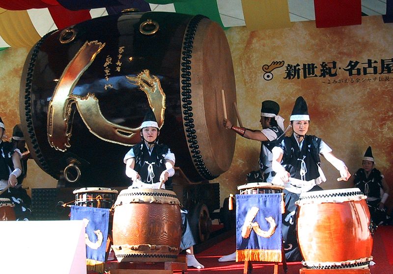 Fil:Giant Taiko Drum Nagoya.jpg