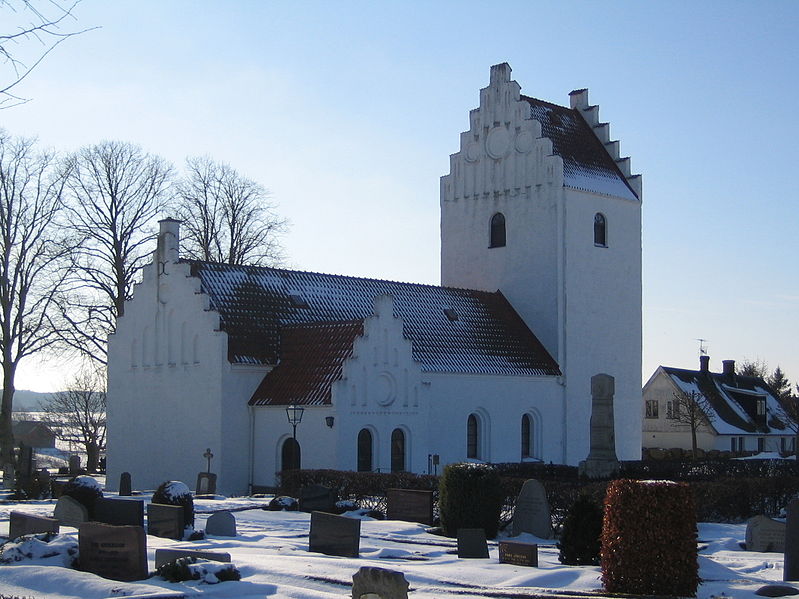 Fil:Gödelövs kyrka 1.jpg