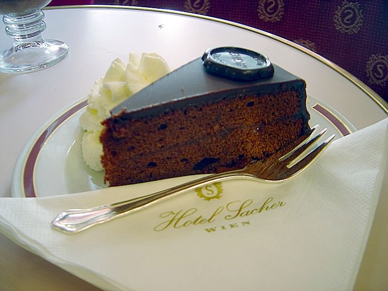 Fil:Sachertorte DSC03027.JPG