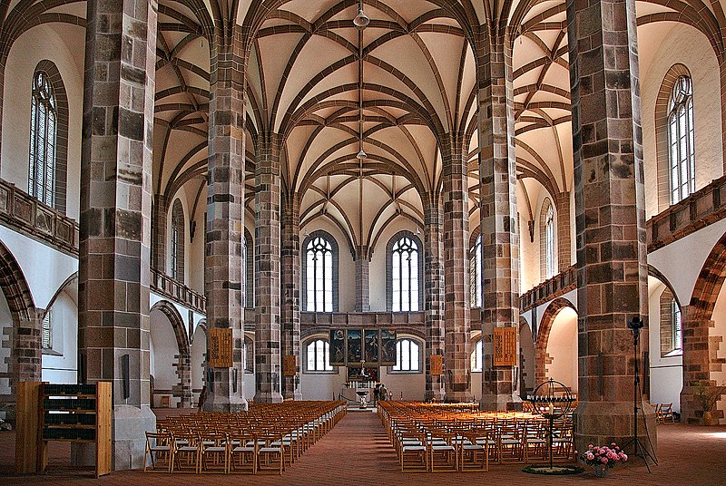 Fil:Schneeberg St. Wolfgangskirche inside 2 (aka).jpg
