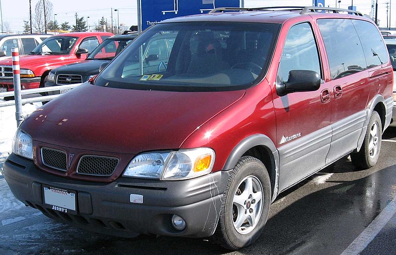 Fil:1st Pontiac Montana.jpg